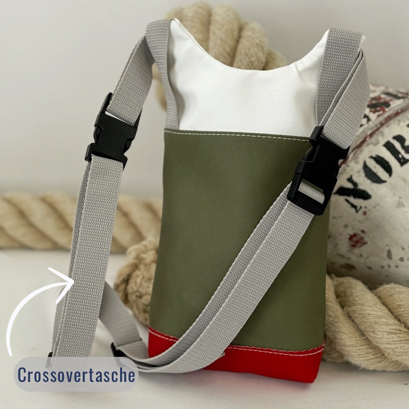 Gürteltasche, Christin