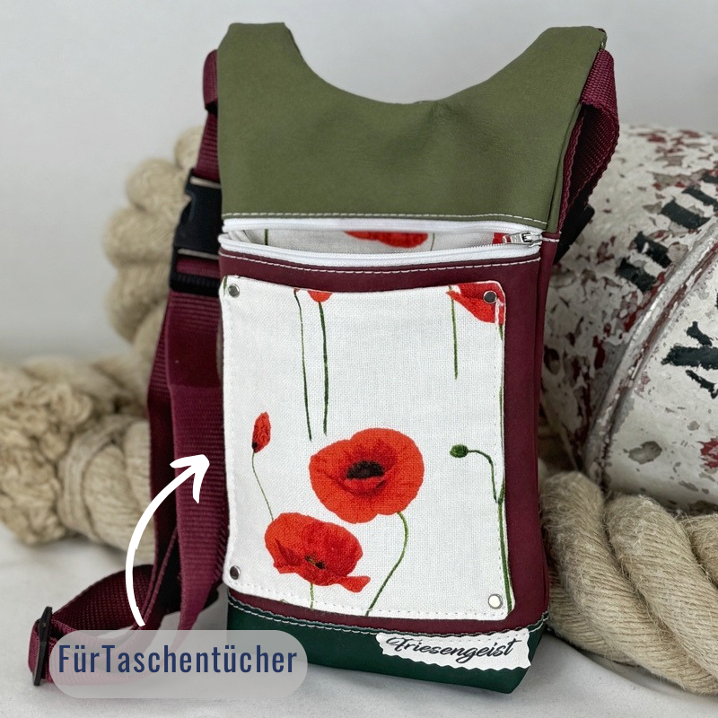 Gürteltasche, Moni