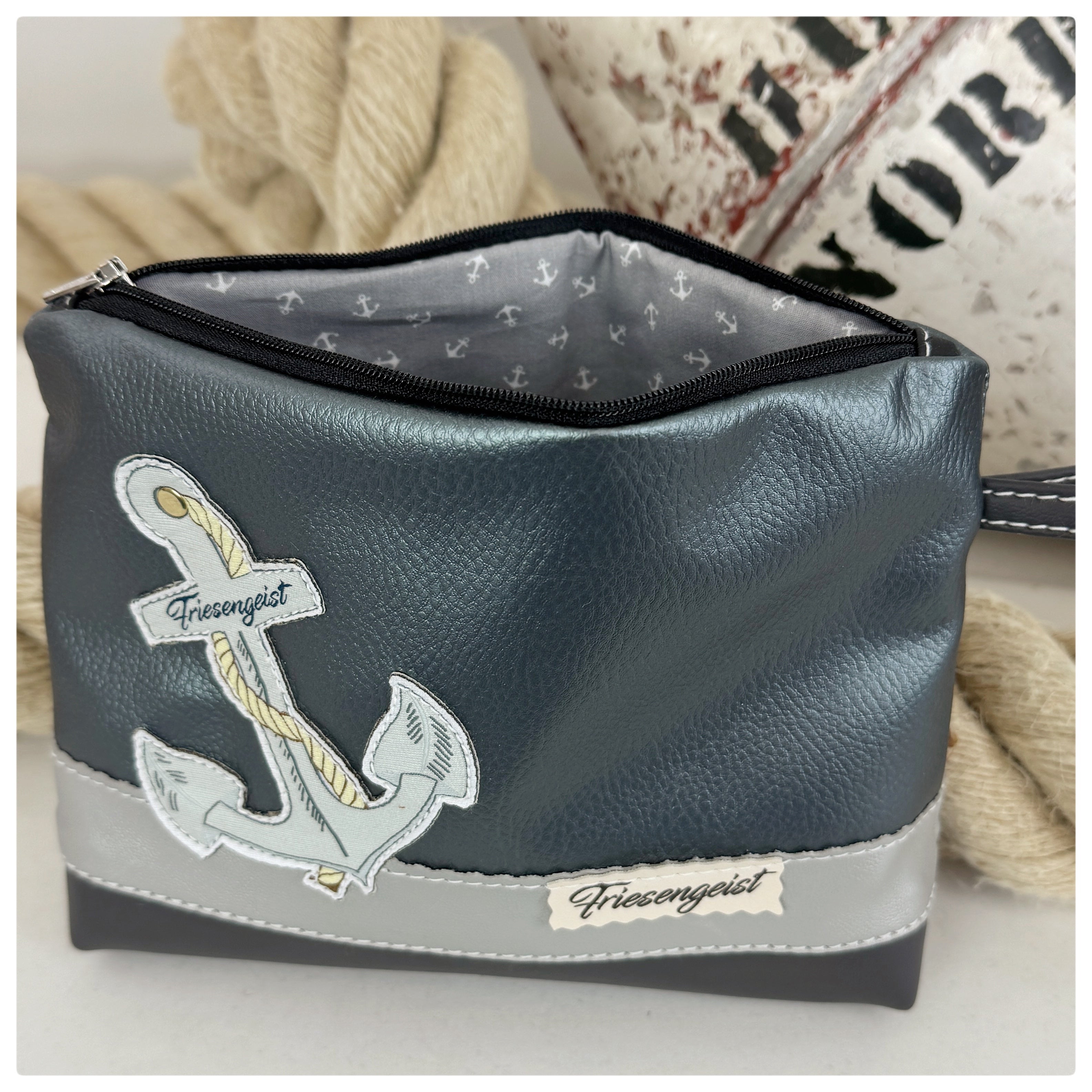 Kosmetiktasche, Multimediatasche Damp