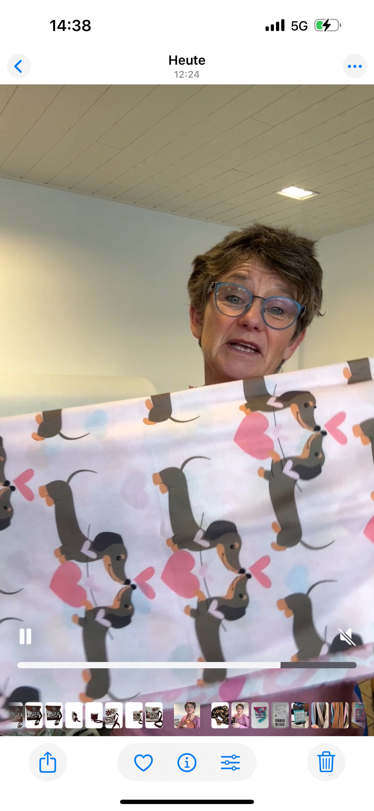 Schal Dackel von Zwillingsherz