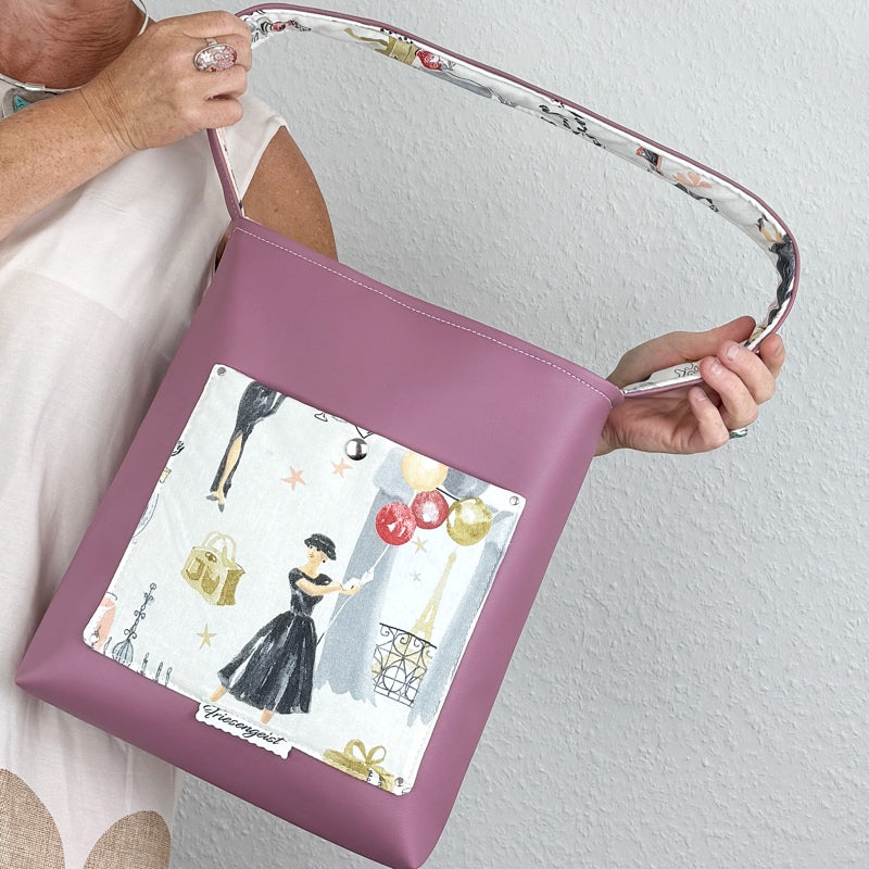 Einkaufsshopper mit einem breiten Schulterträger