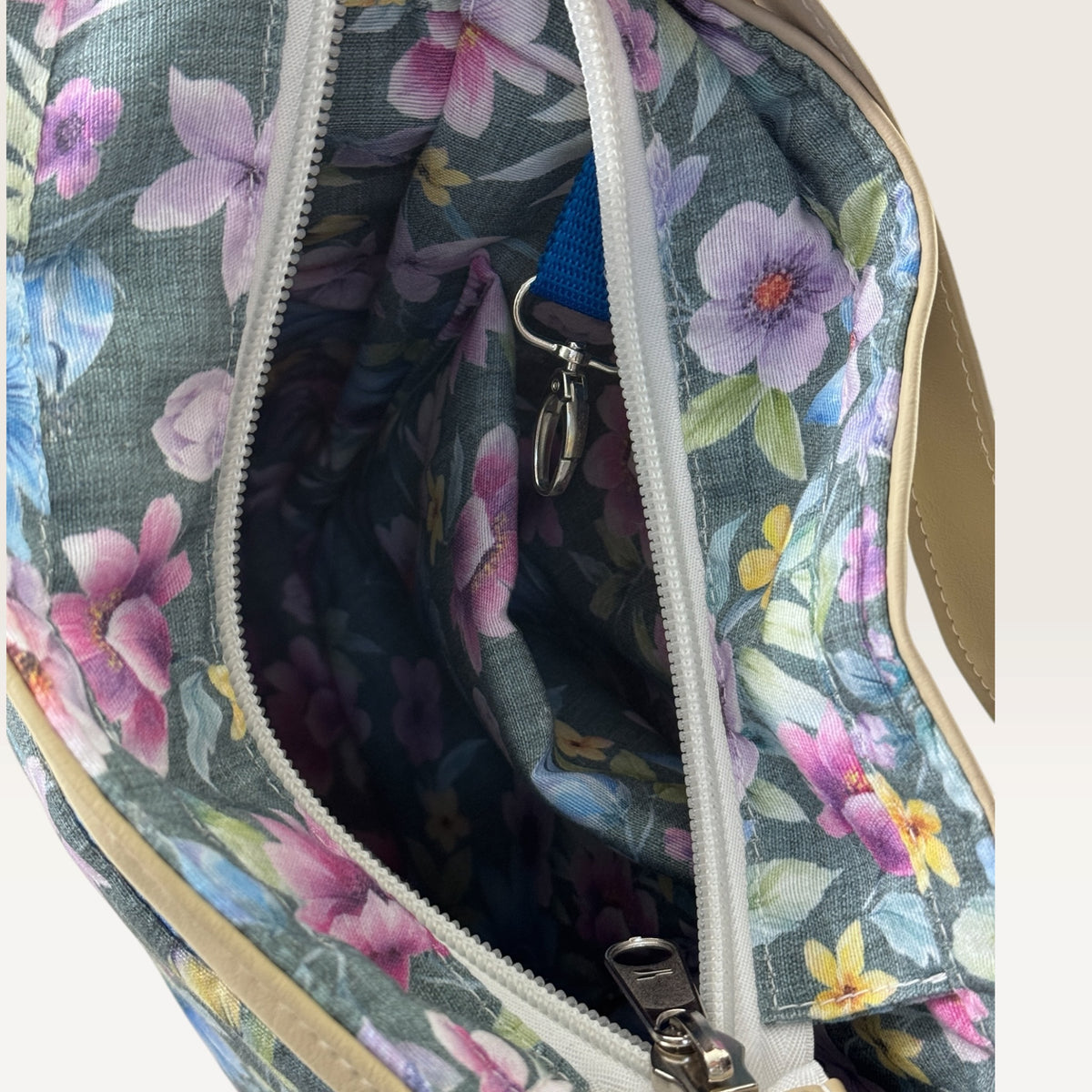 Shopper mit einem breiten Schulterträger, veränderbar, Inga
