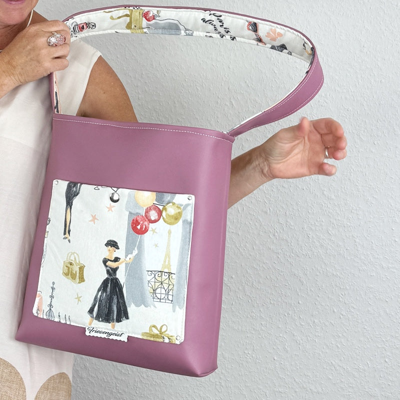 Einkaufsshopper mit einem breiten Schulterträger