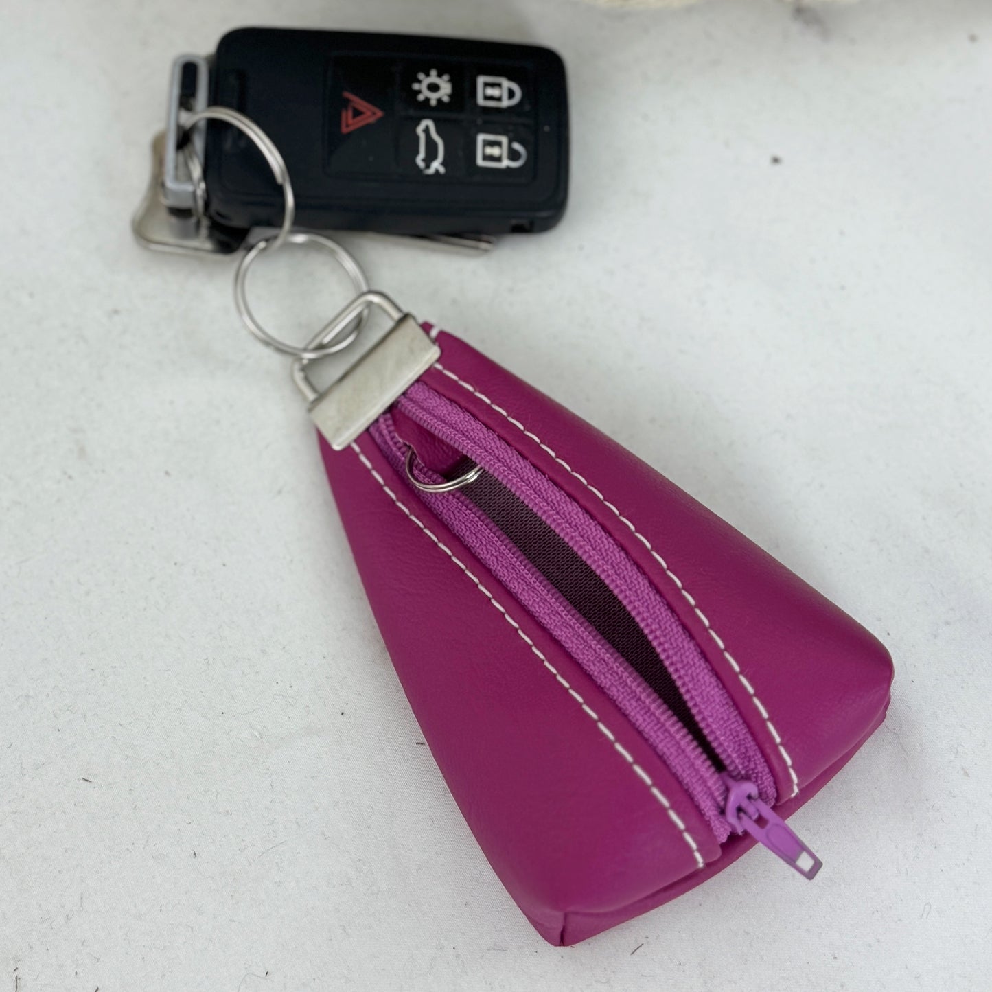 Mini-Vielzwecktasche (Farbe angeben)!