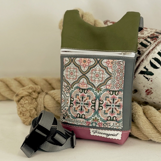Gürteltasche, Christine