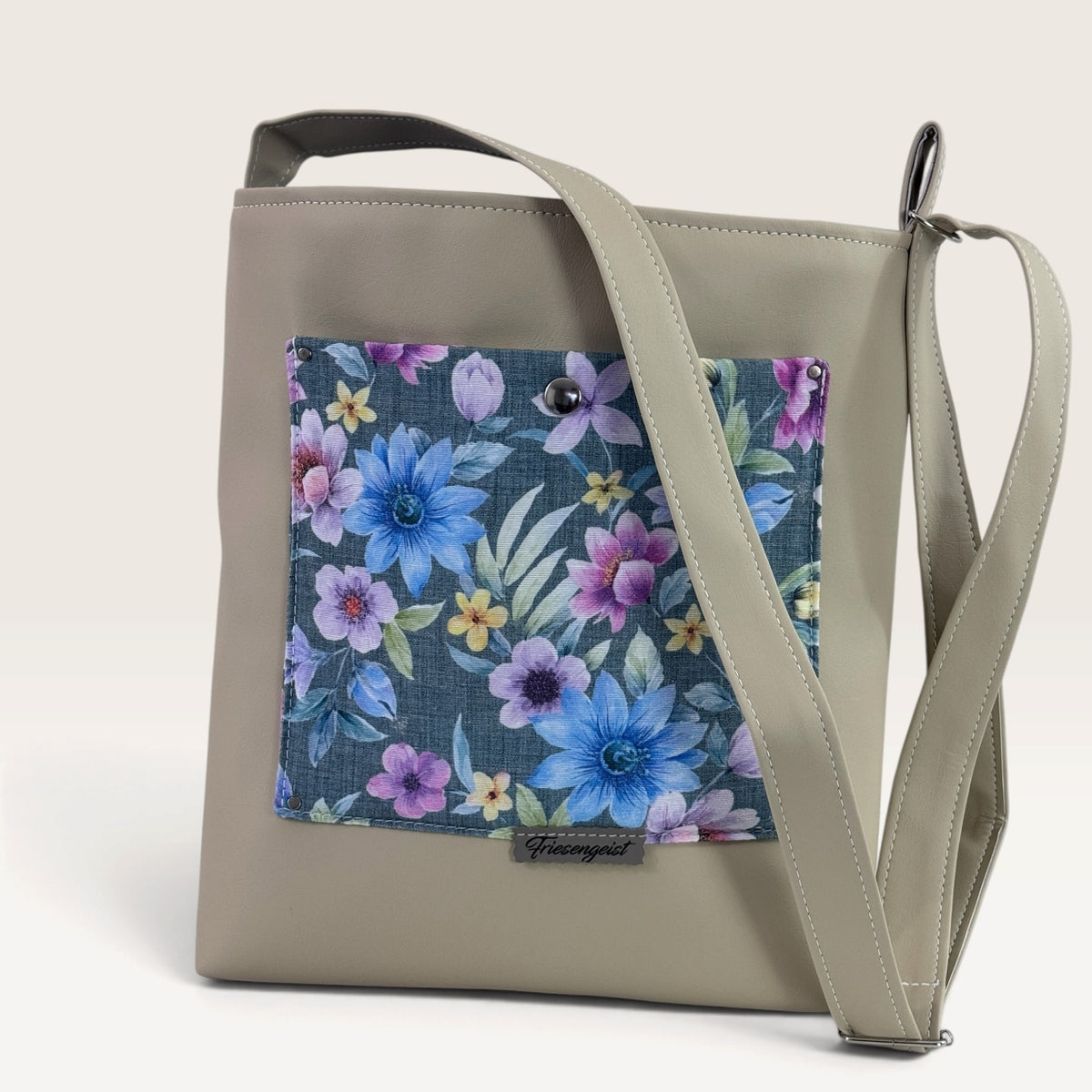 Shopper mit einem breiten Schulterträger, veränderbar, Inga