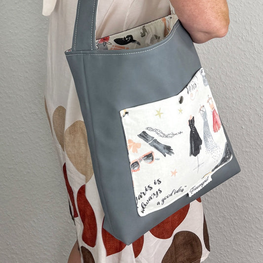 Einkaufsshopper mit einem breiten Schulterträger