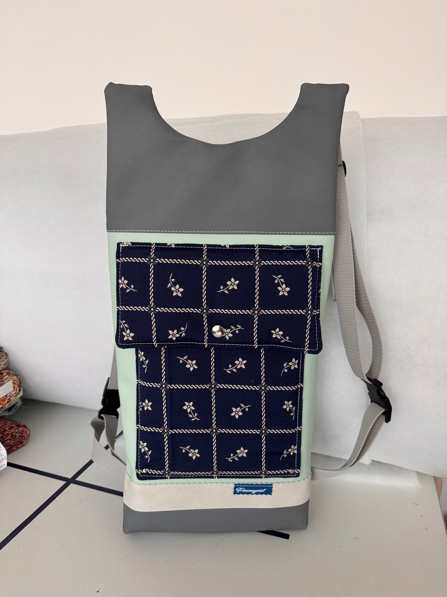Damen- und Herrenrucksack Carmen